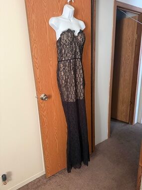 Black Lace Strapless Evening Gown